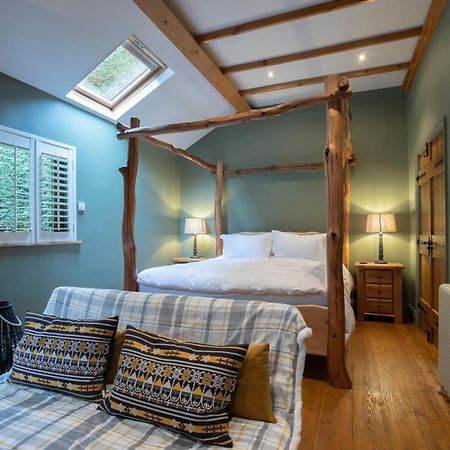 Stable Lodge - Boutique Bed & Breakfast Shurdington 外观 照片