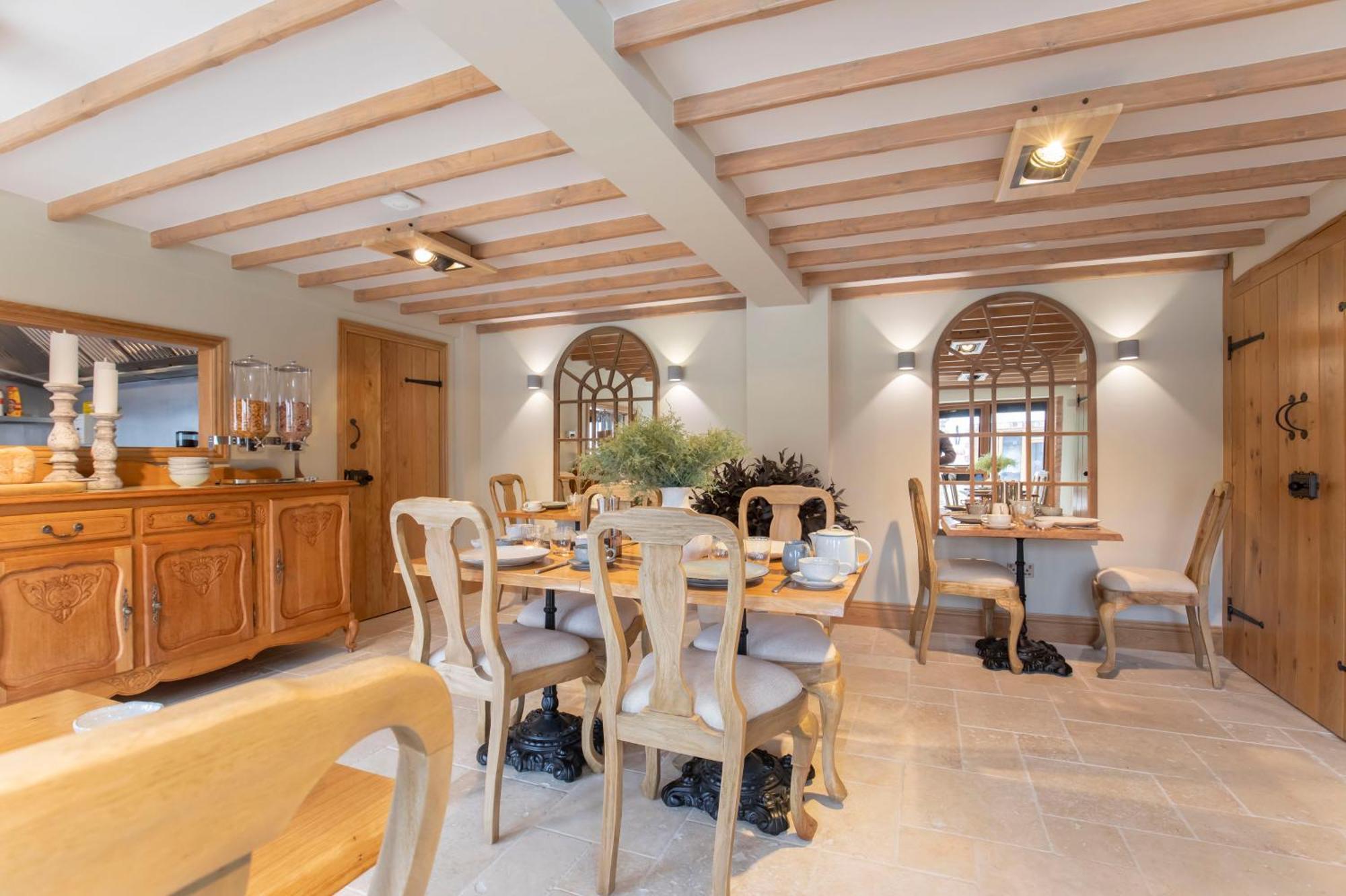 Stable Lodge - Boutique Bed & Breakfast Shurdington 外观 照片