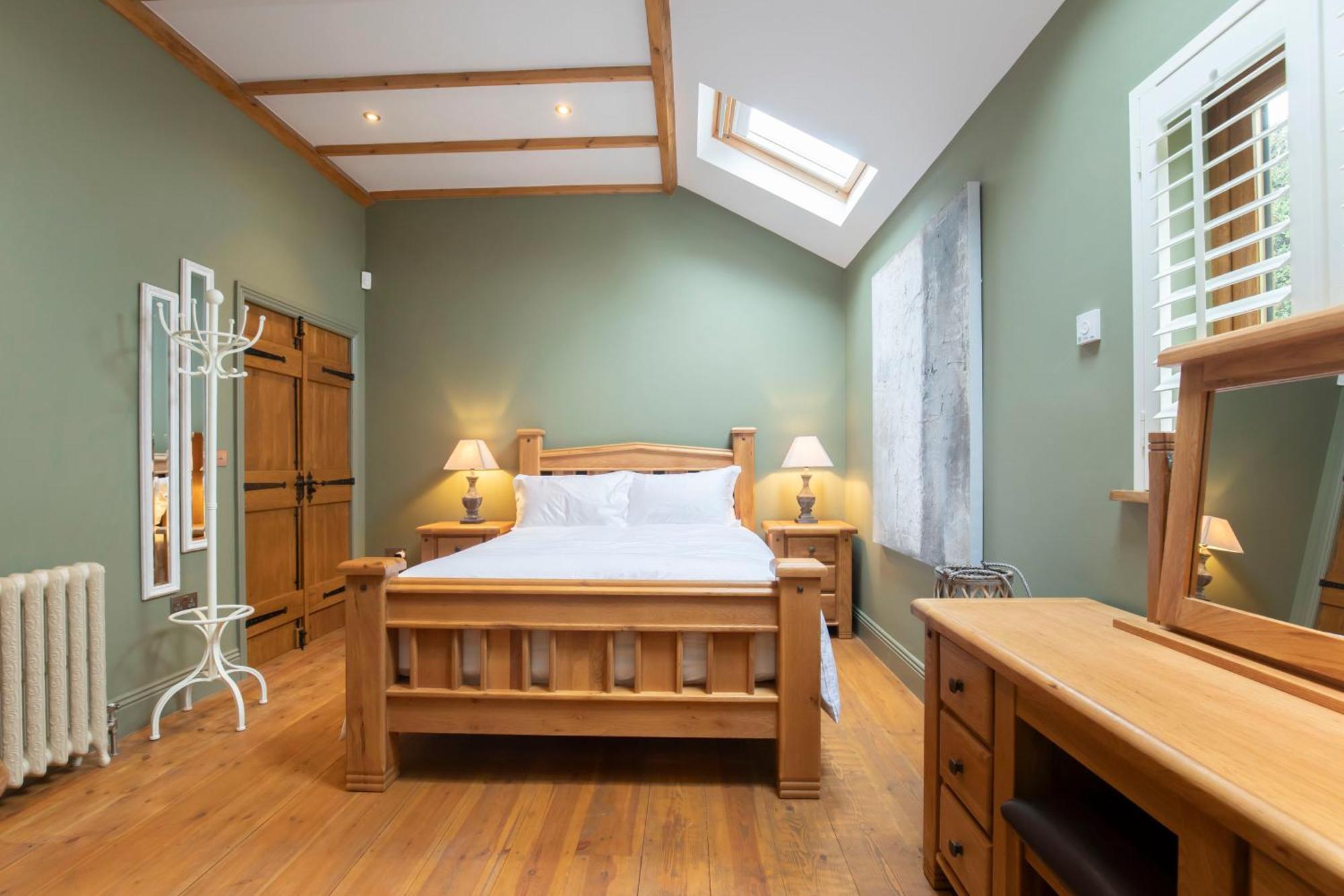 Stable Lodge - Boutique Bed & Breakfast Shurdington 外观 照片
